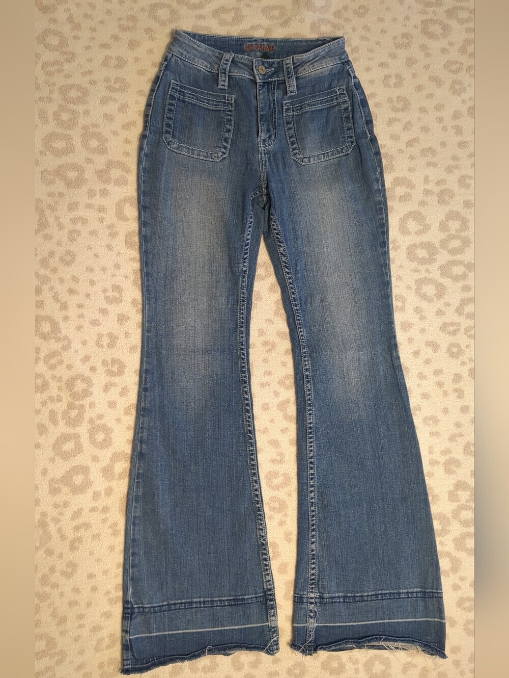 Shyanne Long 34" Inseam Flare Jeans 70s Western Patch Pocket Curvy 28